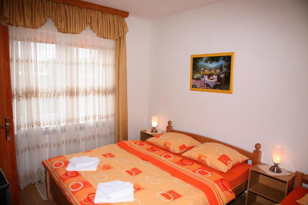 Guest House Mijic Korenica Bilik gambar